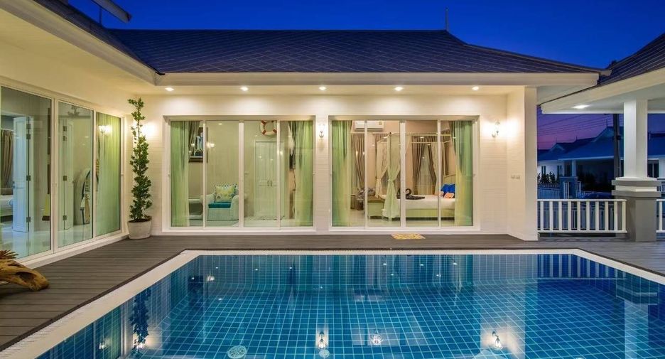 For sale 4 bedrooms house in Hua Hin, Prachuap Khiri Khan