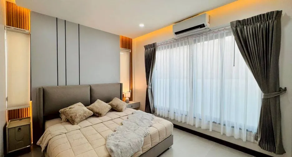 For sale 3 bedrooms villa in Bang Lamung, Chonburi