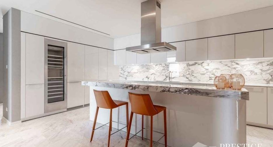For sale and for rent 4 bedrooms condo in Bang Kho Laem, Bangkok