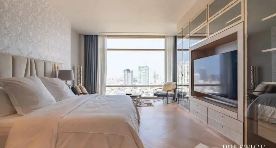 For sale and for rent 4 bedrooms condo in Bang Kho Laem, Bangkok