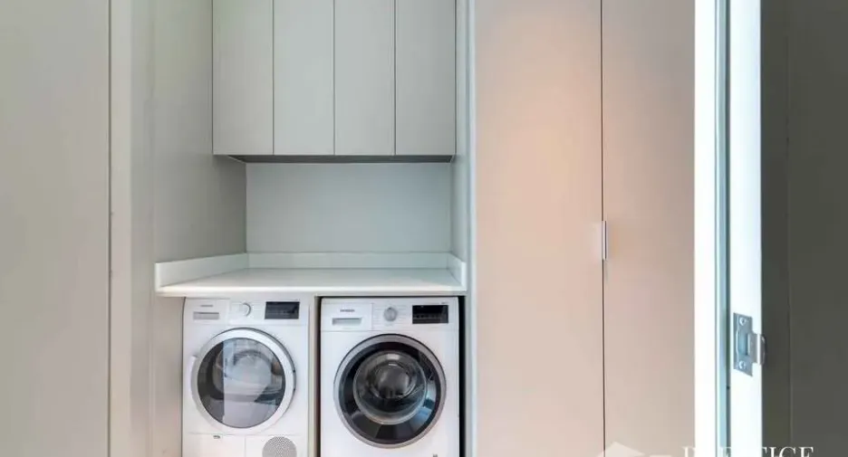For sale and for rent 4 bedrooms condo in Bang Kho Laem, Bangkok