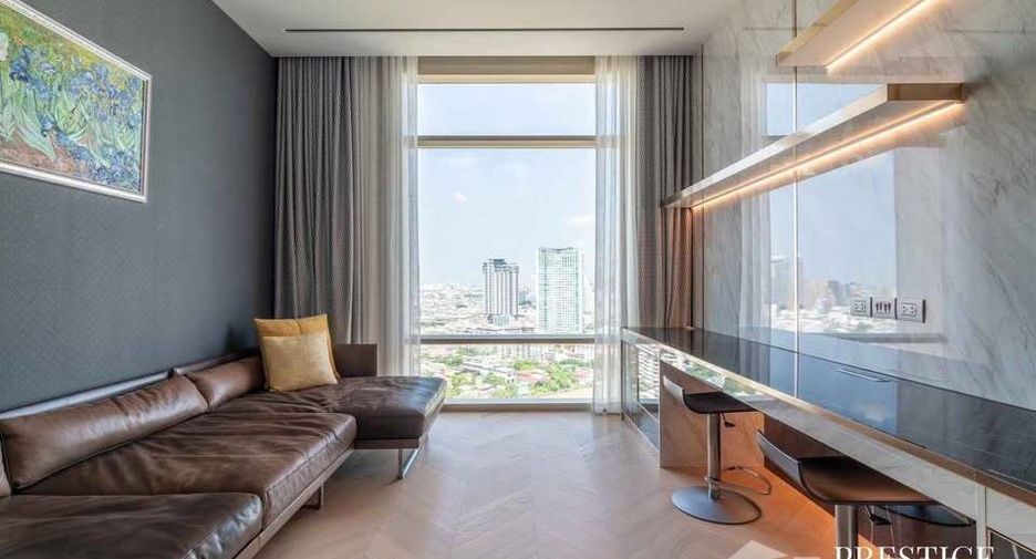 For sale and for rent 4 bedrooms condo in Bang Kho Laem, Bangkok