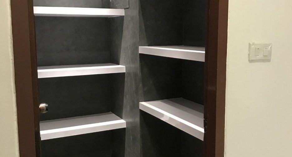 Condo en venta de 3 habitaciones en Watthana, Bangkok