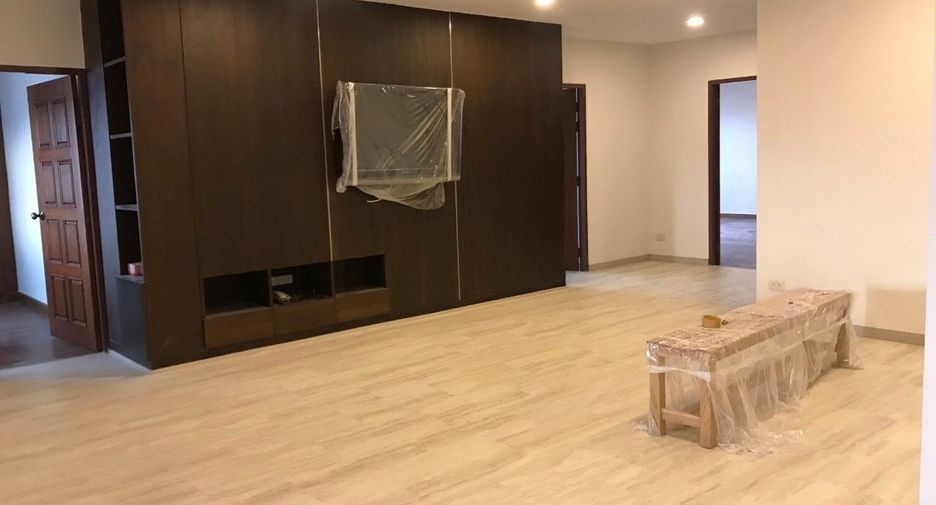 出售 3 卧室 公寓 在 Watthana, 曼谷