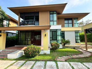 For rent 4 bedrooms house in Bang Lamung, Chonburi