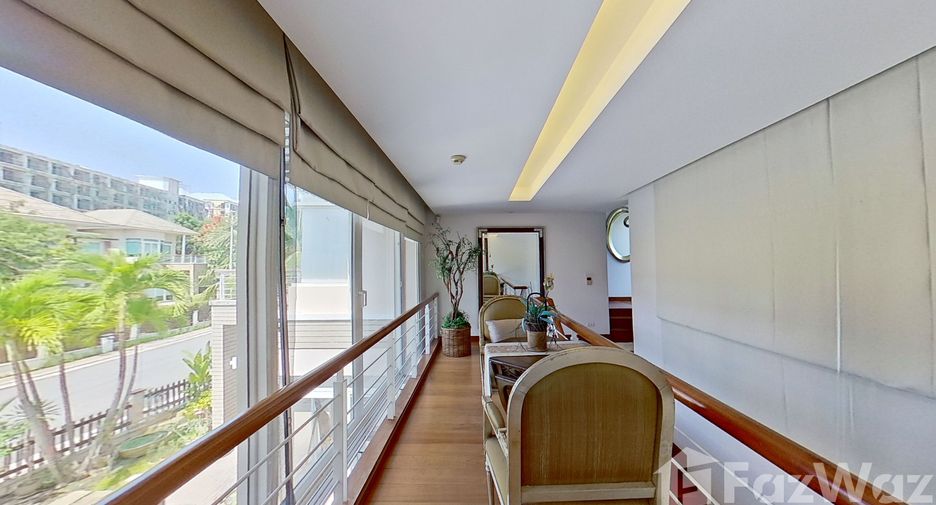 For sale and for rent 4 bedrooms house in Sattahip, Chonburi