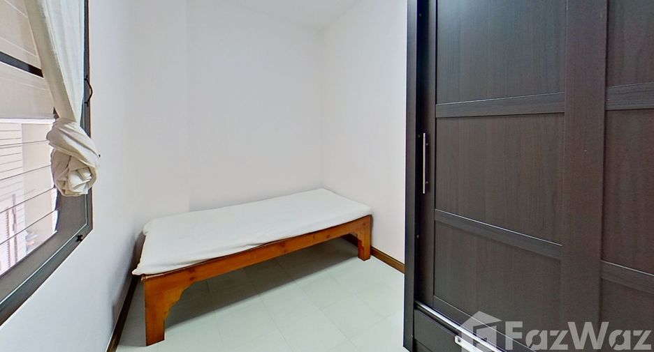 For sale and for rent 4 bedrooms house in Sattahip, Chonburi