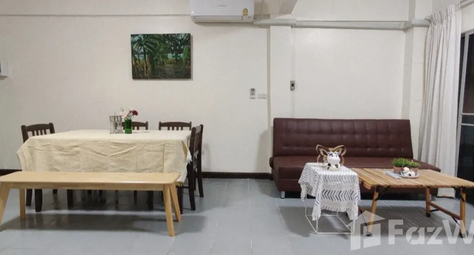Reihenhaus zum Kauf und zur Miete mit 2 Zimmer in Ban Chang, Rayong