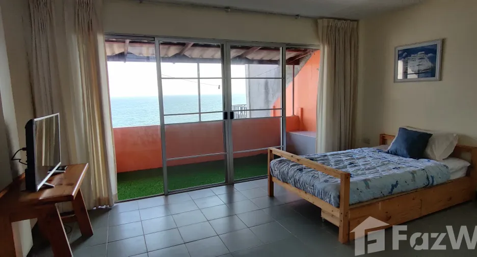 Reihenhaus zum Kauf und zur Miete mit 2 Zimmer in Ban Chang, Rayong