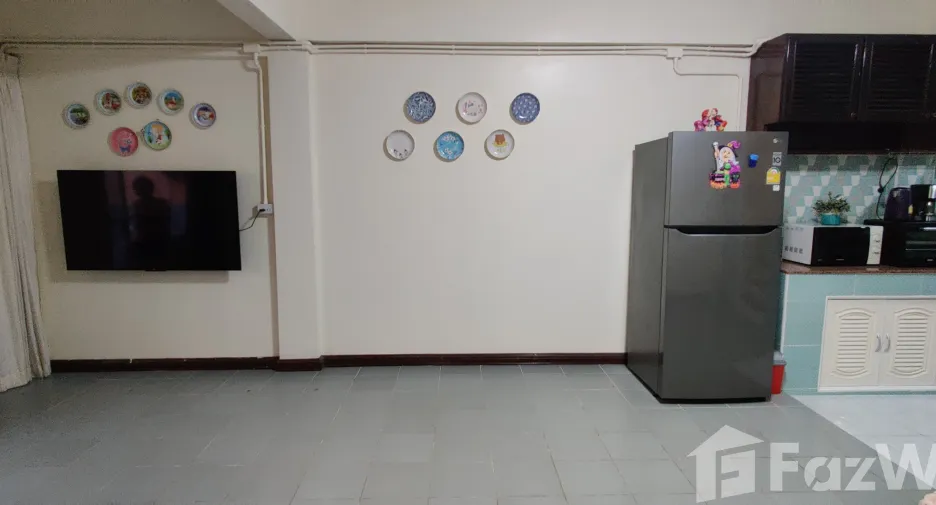 Reihenhaus zum Kauf und zur Miete mit 2 Zimmer in Ban Chang, Rayong