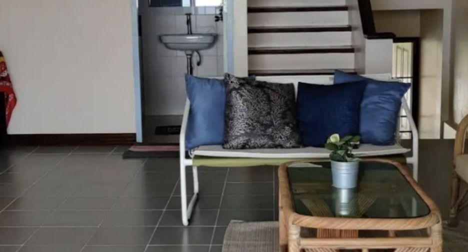 Reihenhaus zum Kauf und zur Miete mit 2 Zimmer in Ban Chang, Rayong
