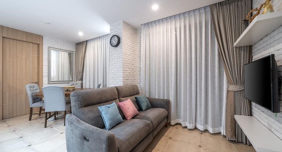 For rent 2 bedrooms condo in Bang Lamung, Chonburi