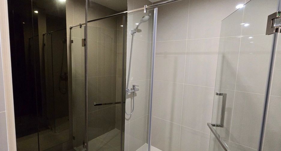 For sale 1 bed condo in Pathum Wan, Bangkok