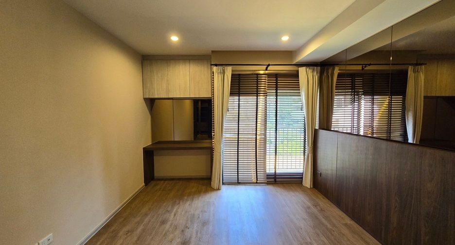 For sale 1 bed condo in Pathum Wan, Bangkok