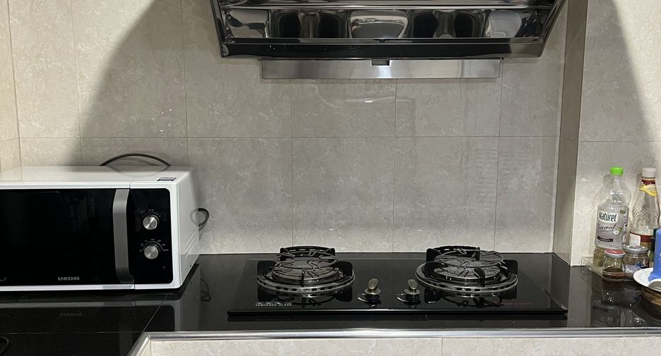 For sale 4 bedrooms townhouse in Min Buri, Bangkok