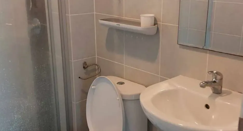 For rent studio condo in Mueang Phuket, Phuket