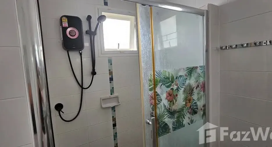 For rent 3 bedrooms house in Mueang Khon Kaen, Khon Kaen
