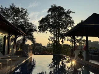 For rent 4 bedrooms villa in Mueang Phuket, Phuket