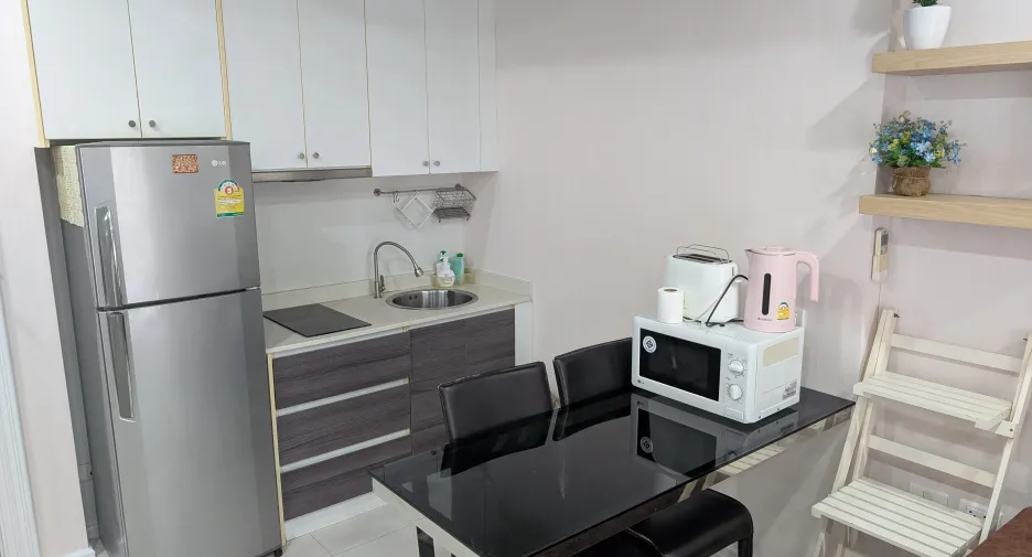 For rent 1 bed condo in Bang Lamung, Chonburi