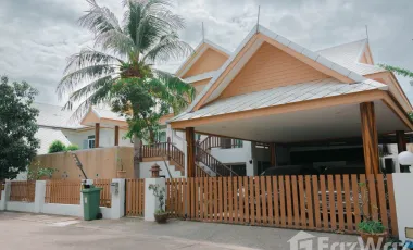 For sale そして for rent 6 ベッドルーム house in Bang Lamung, Chonburi