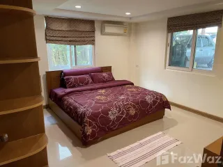 À vendre et à louer 6 chambres maison à Bang Lamung, Chonburi
