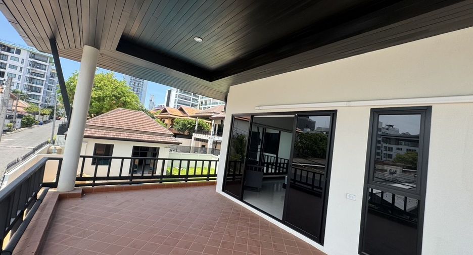 For sale and for rent 4 bedrooms house in Bang Lamung, Chonburi