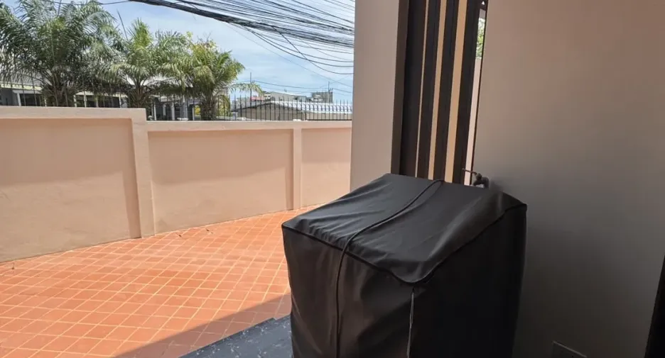 For sale and for rent 4 bedrooms house in Bang Lamung, Chonburi
