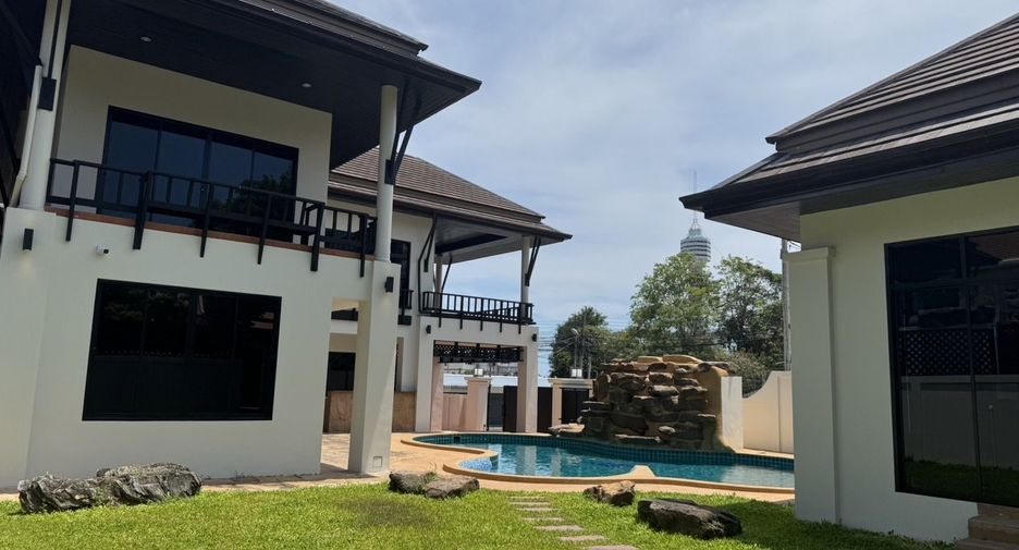 For sale and for rent 4 bedrooms house in Bang Lamung, Chonburi