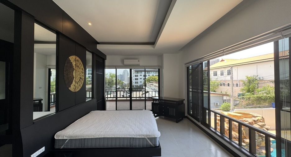 For sale and for rent 4 bedrooms house in Bang Lamung, Chonburi
