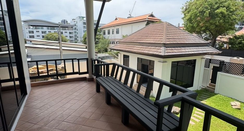 For sale and for rent 4 bedrooms house in Bang Lamung, Chonburi