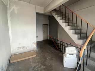 出售 4 卧室 商业空间 在 Don Mueang, 曼谷