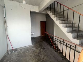 出售 4 卧室 商业空间 在 Don Mueang, 曼谷