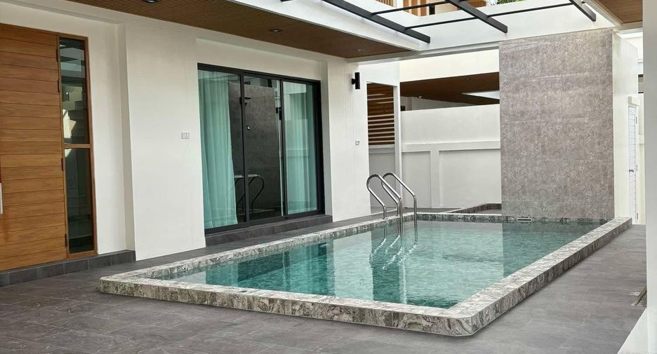 À vendre 4 chambres villa à Jomtien, Pattaya