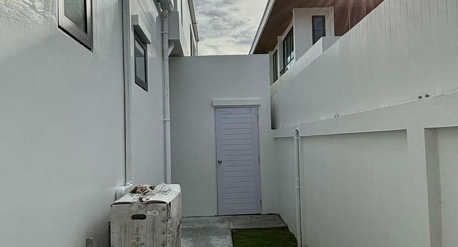 出售 4 卧室 别墅 在 Bang Lamung, Chon Buri