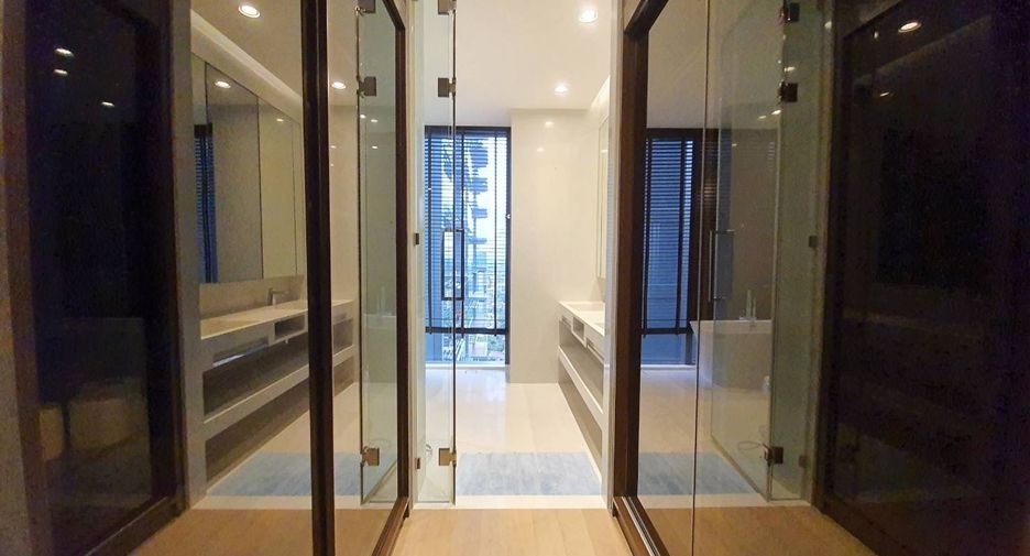 À vendre 3 chambres condo à Khlong Toei, Bangkok