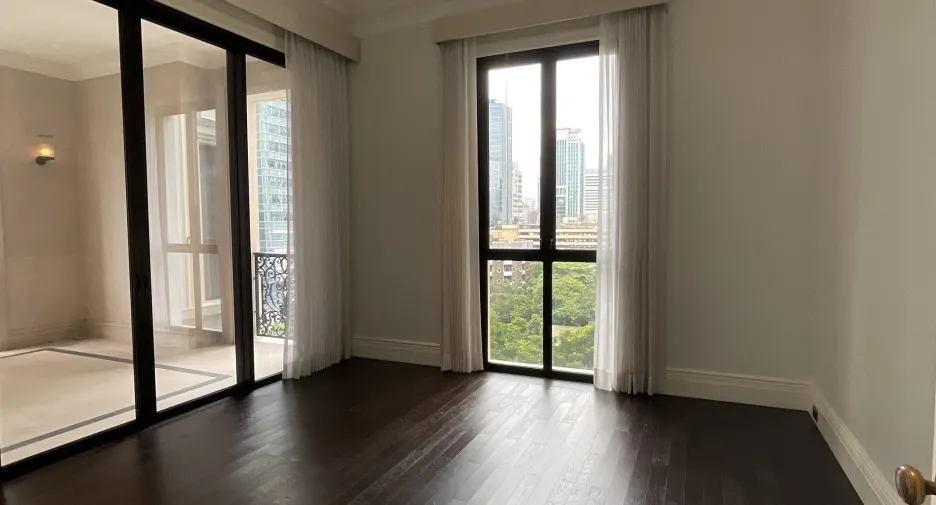 出售 2 卧室 公寓 在 Pathum Wan, 曼谷