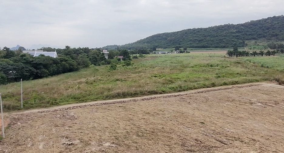 Terreno en venta en Hua Hin, Prachuap Khiri Khan