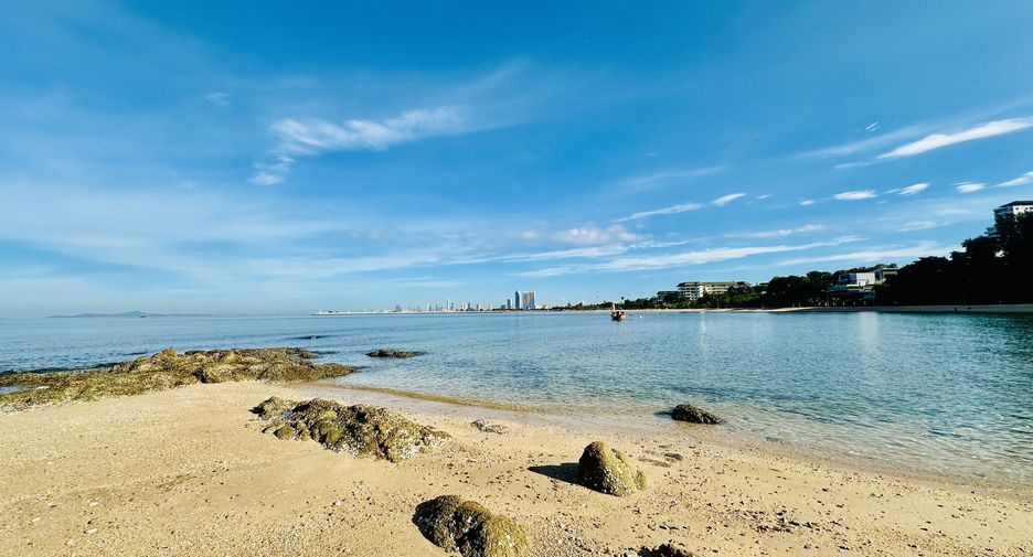 出售 和 出租 3 卧室 公寓 在 Sattahip, Chon Buri