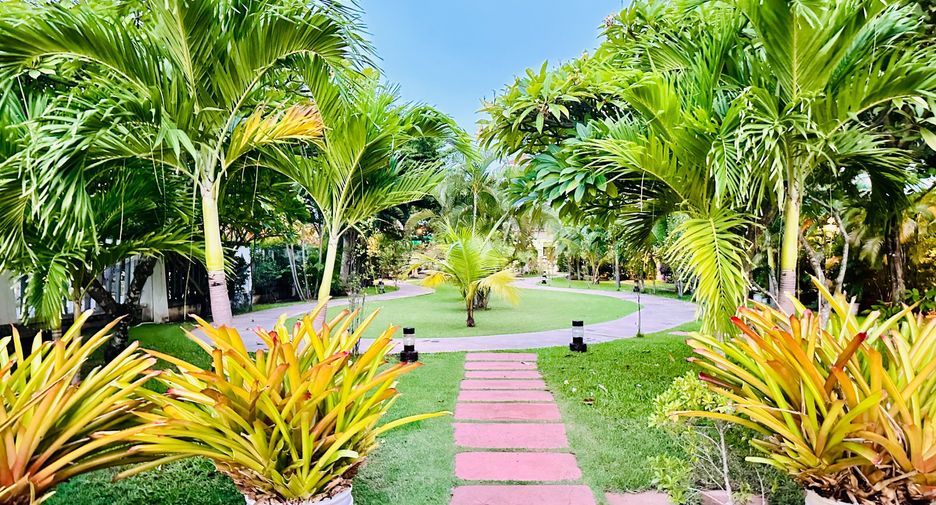 出售 和 出租 3 卧室 公寓 在 Sattahip, Chon Buri