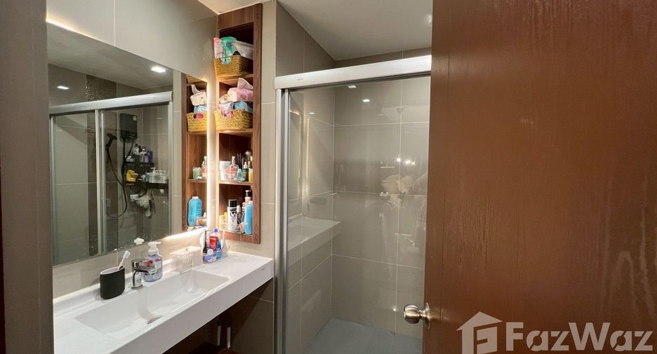 For sale 1 bed condo in Huai Khwang, Bangkok