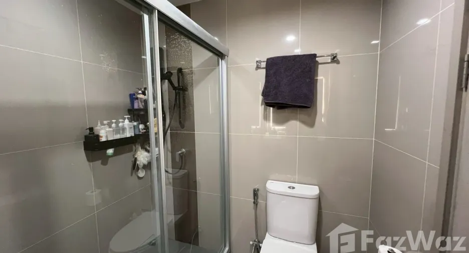 For sale 1 bed condo in Huai Khwang, Bangkok