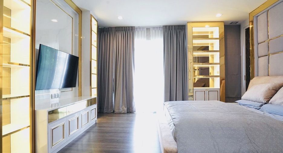 For sale 4 bedrooms house in Prawet, Bangkok