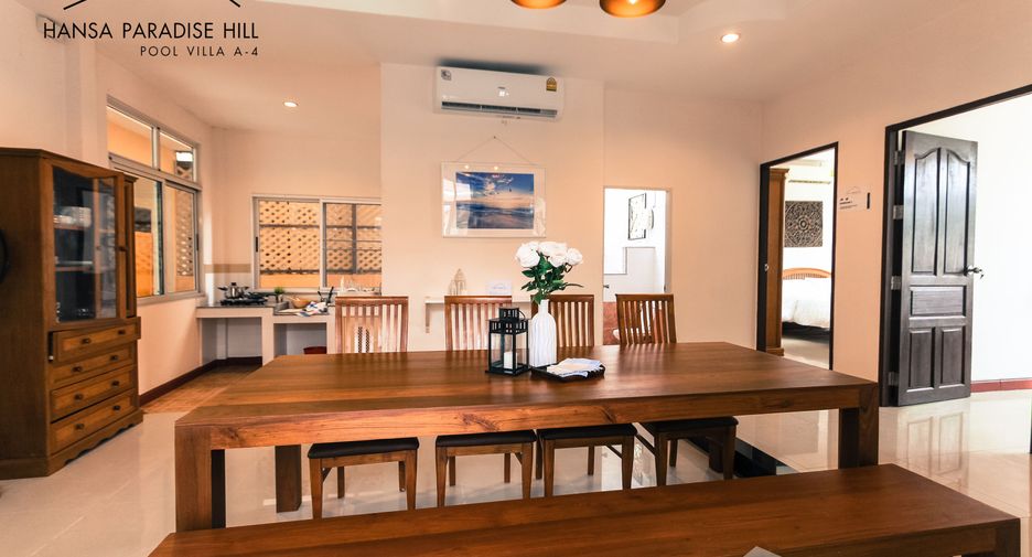 À louer 3 chambres villa à Bang Lamung, Chonburi