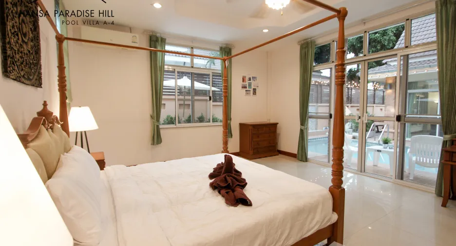 À louer 3 chambres villa à Bang Lamung, Chonburi