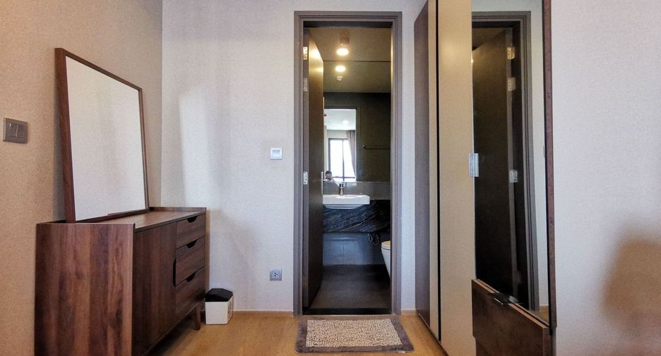 For sale and for rent studio condo in Bang Rak, Bangkok