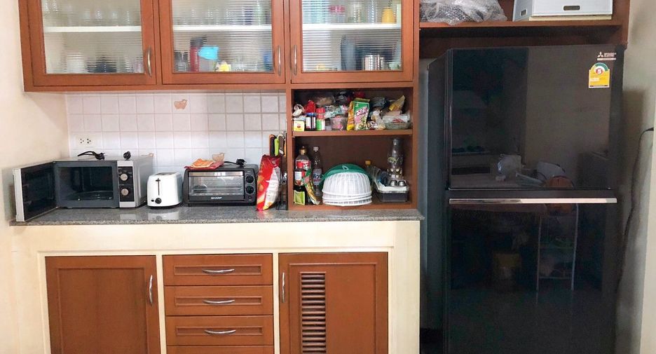 Haus zum Kauf mit 5 Zimmer in Bang Khen, Bangkok