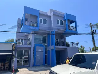 Продажа и аренда 4 спальни таунхаус в Пхукет Тощн, Пхукет