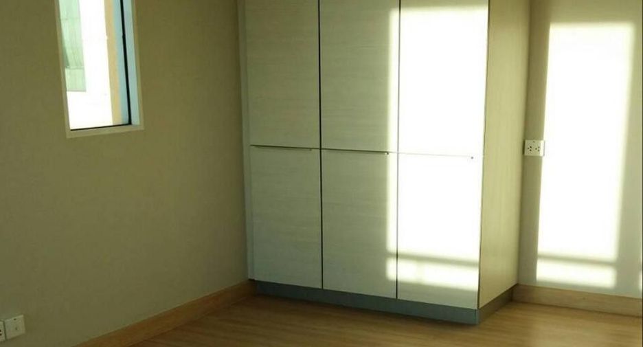À vendre 2 chambres condo à Pak Kret, Nonthaburi