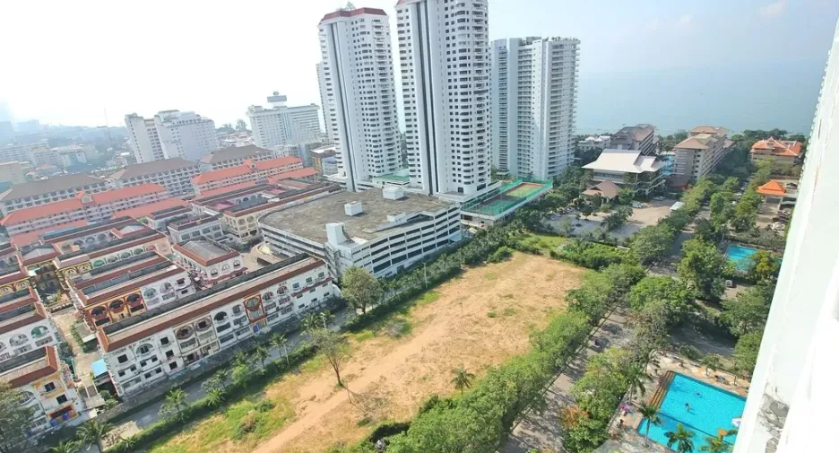 À louer studio condo à Bang Lamung, Chonburi