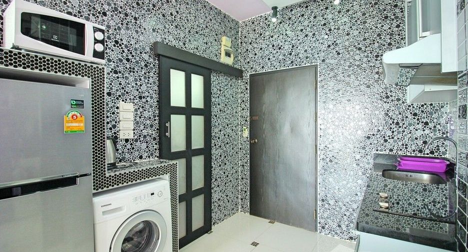 À louer studio condo à Bang Lamung, Chonburi